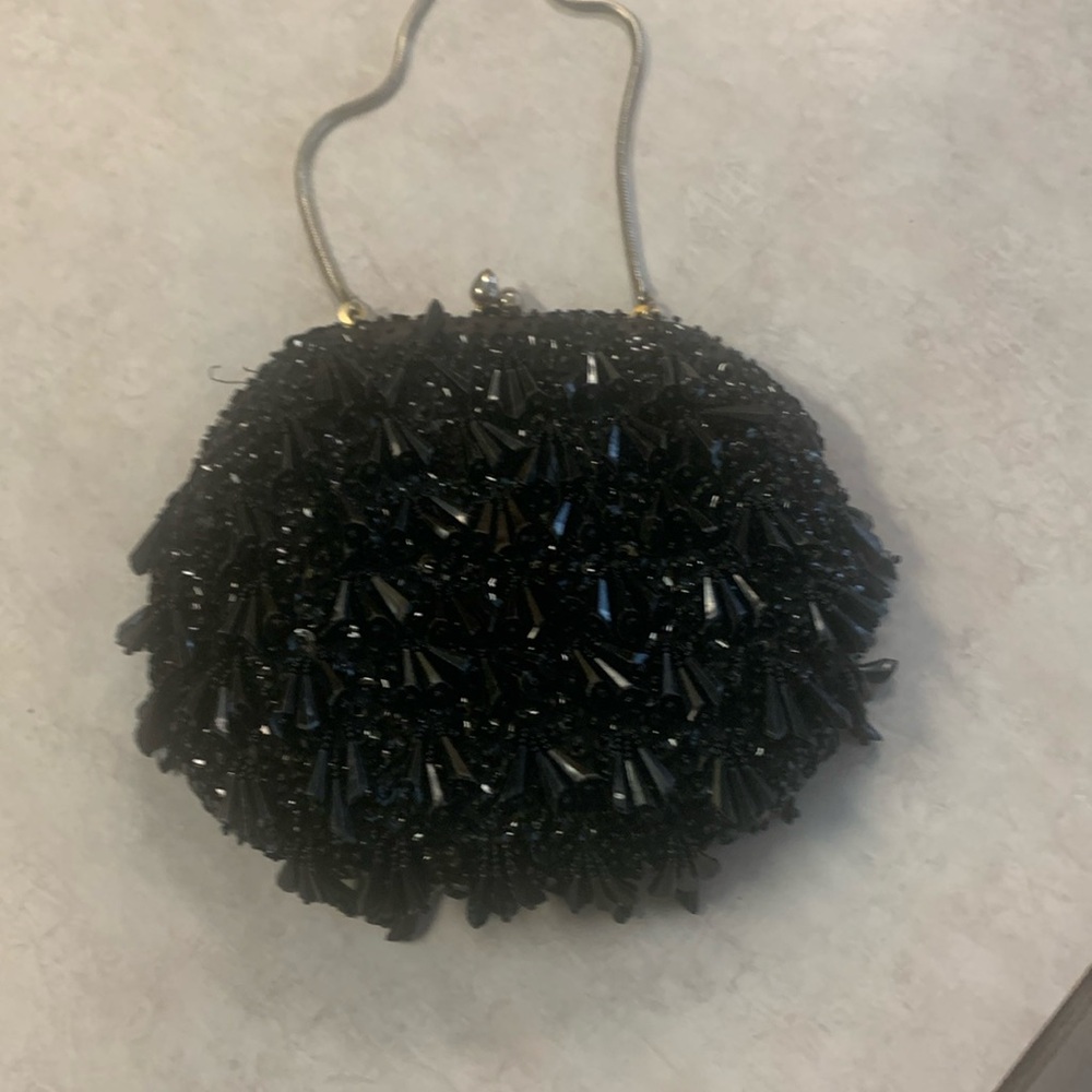 Vintage beaded clutch purse.